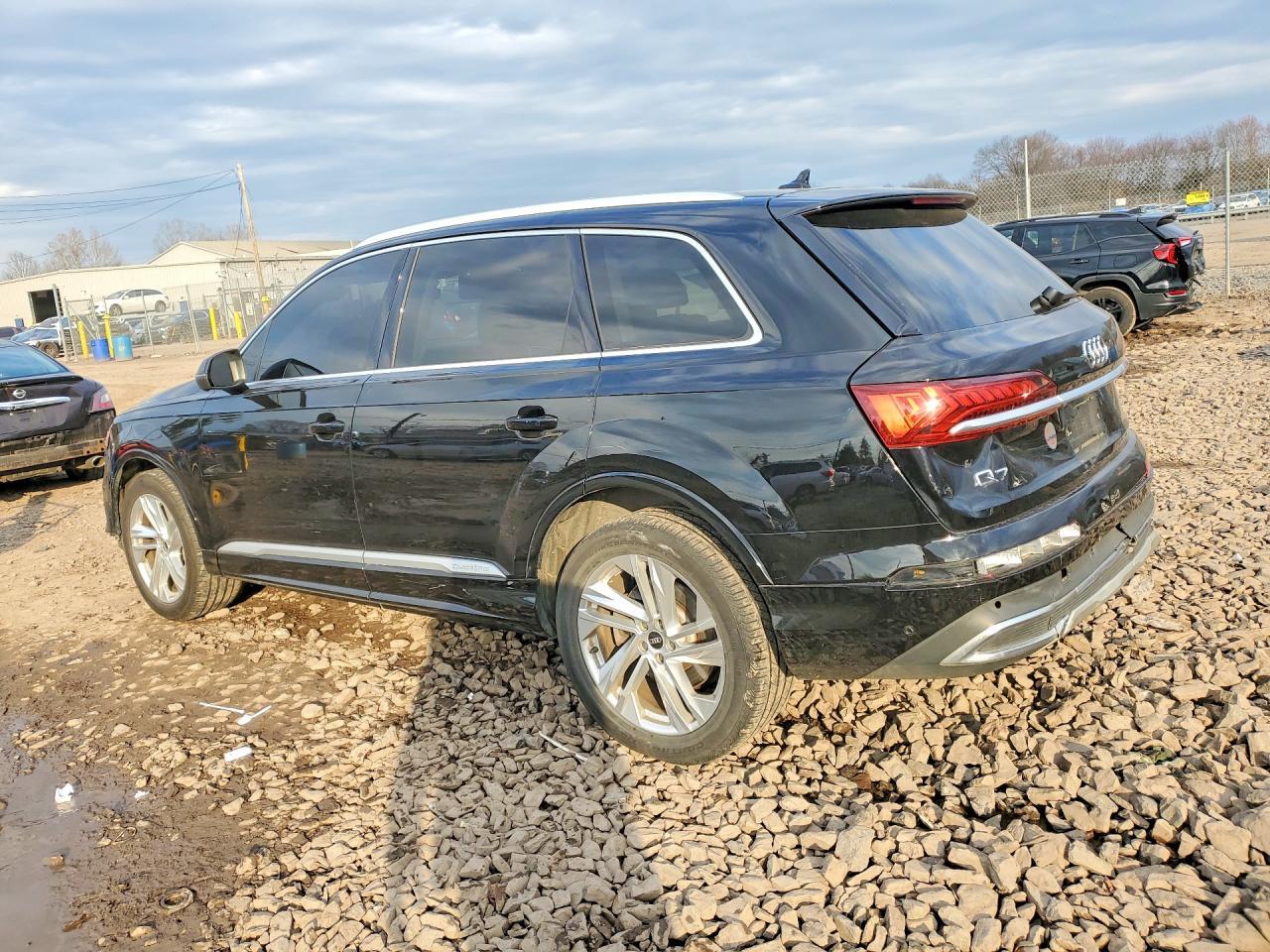2021 Audi Q7 Premium Plus - zdjęcie 2