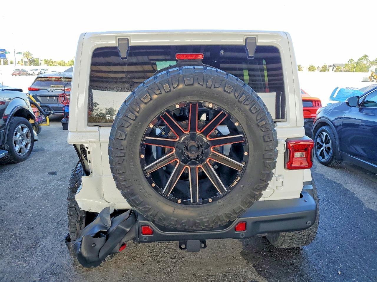 2018 Jeep Wrangler Unlimited Rubicon - zdjęcie 6