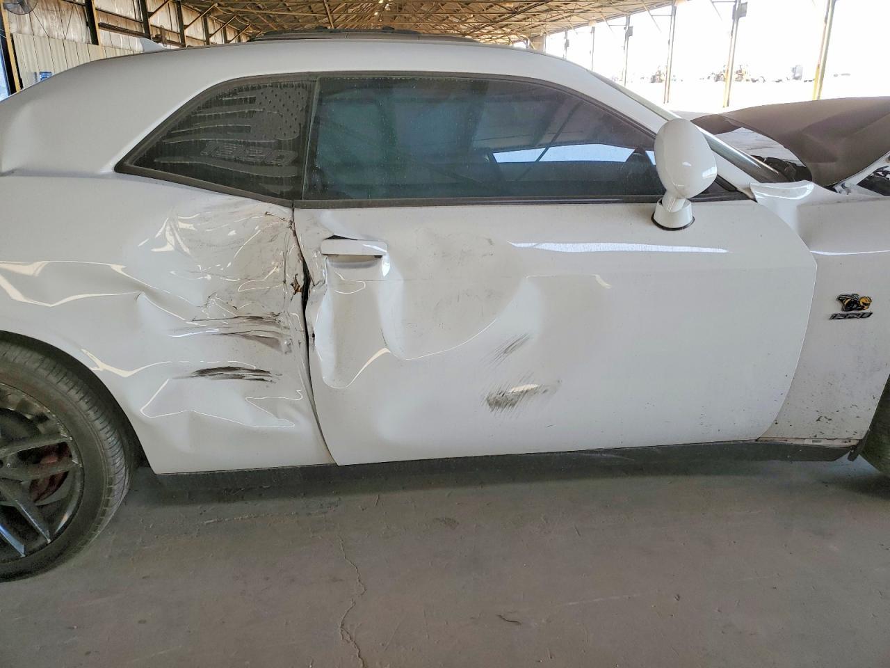 2019 Dodge Challenger R - zdjęcie 10