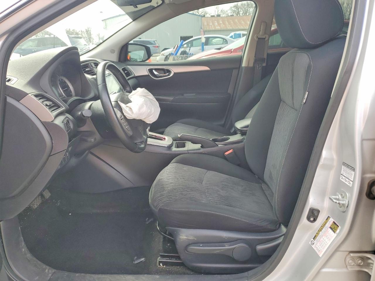 2015 Nissan Sentra Sv - zdjęcie 7