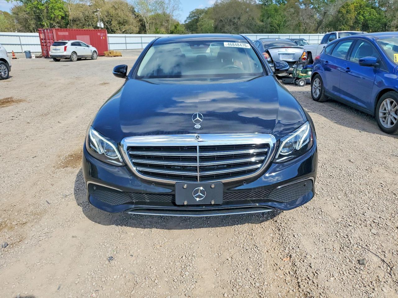2018 Mercedes-Benz E 300 4Matic - zdjęcie 5