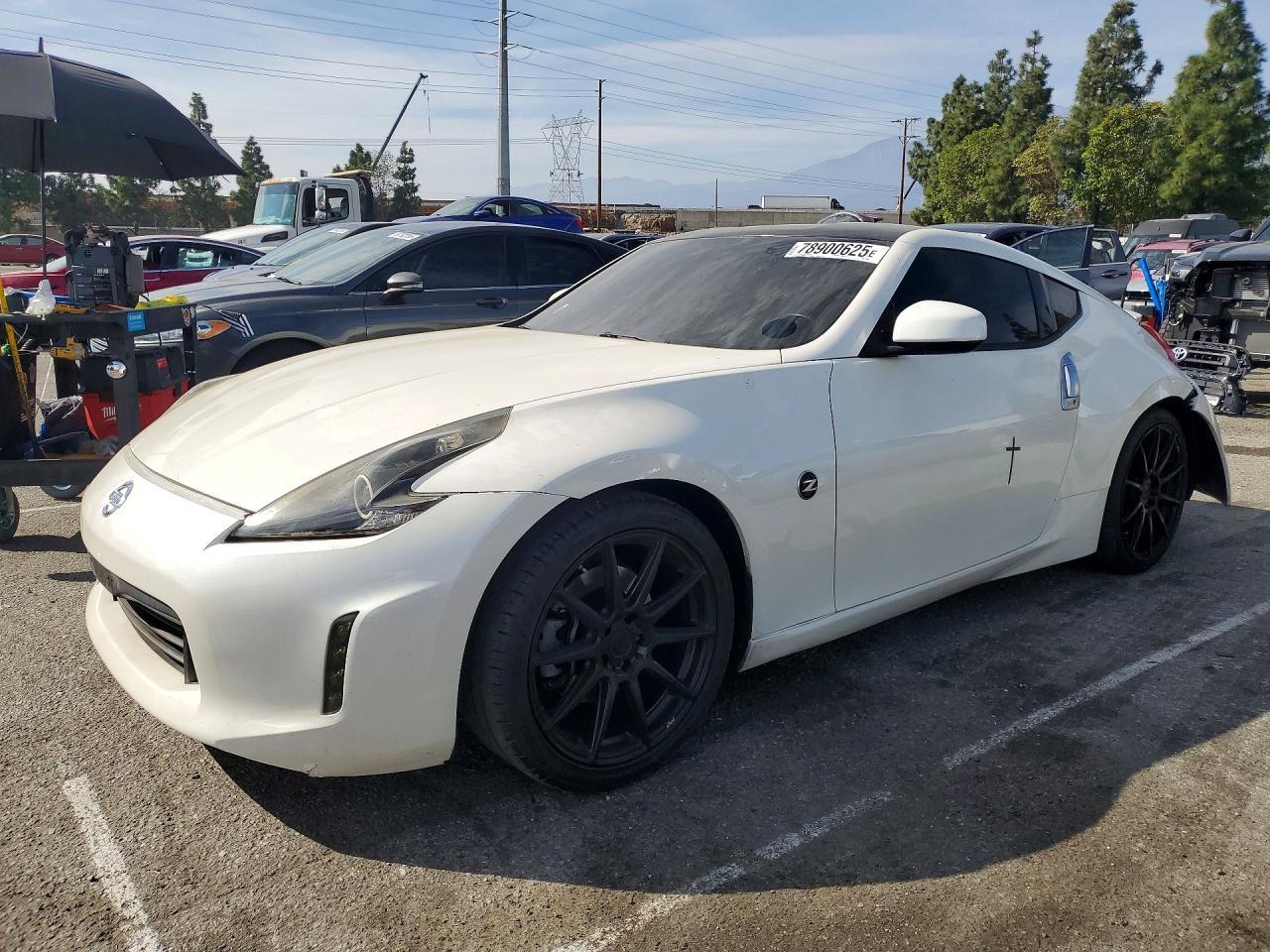 2016 Nissan 370Z Base - zdjęcie główne