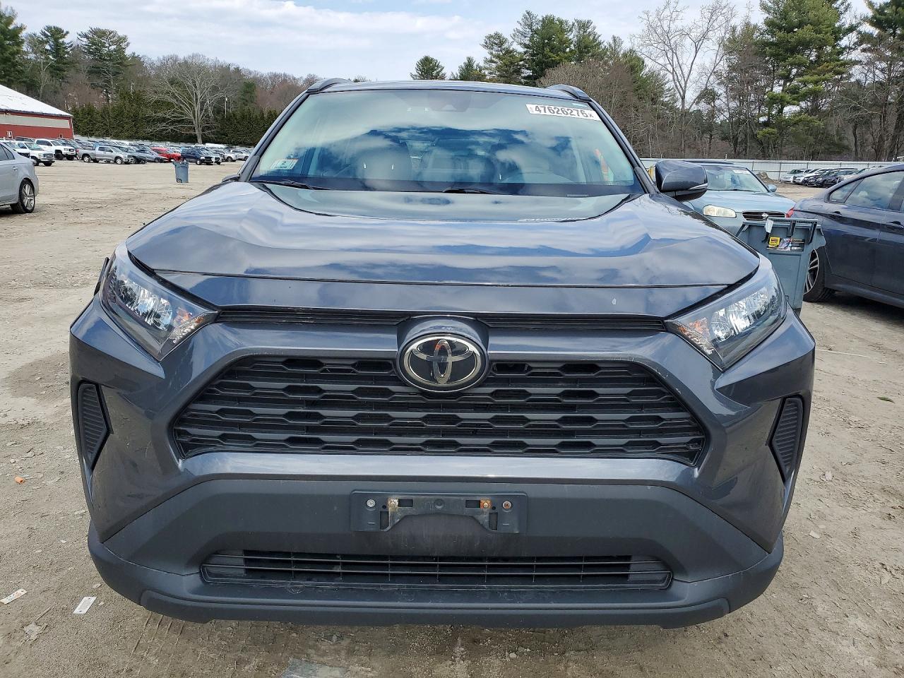 2021 Toyota Rav4 Le - zdjęcie 5