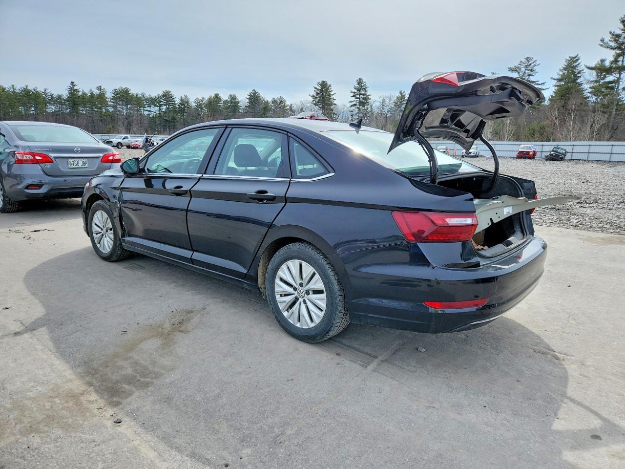 2020 Volkswagen Jetta S - zdjęcie 2