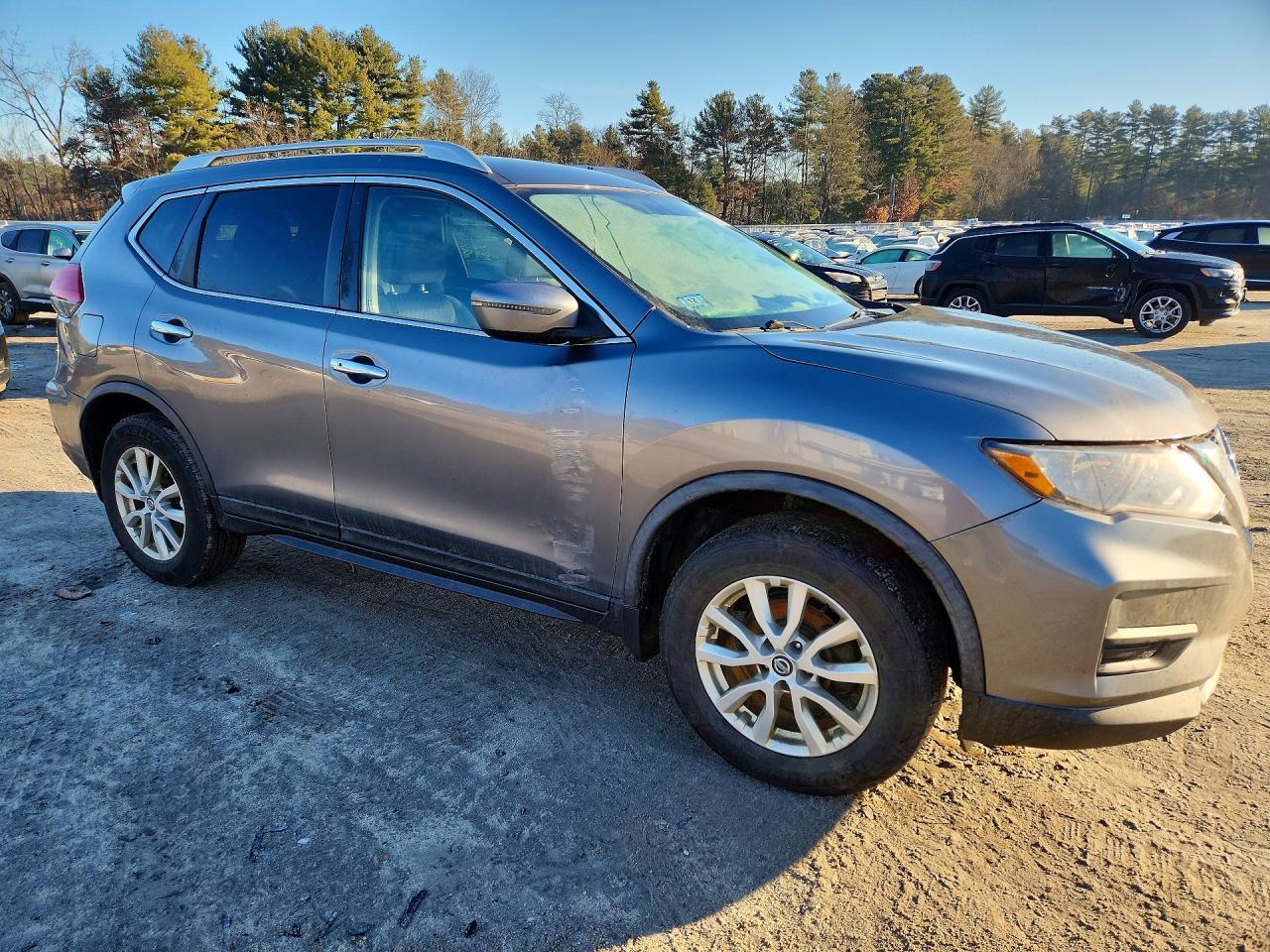 2017 Nissan Rogue Sv - zdjęcie 4