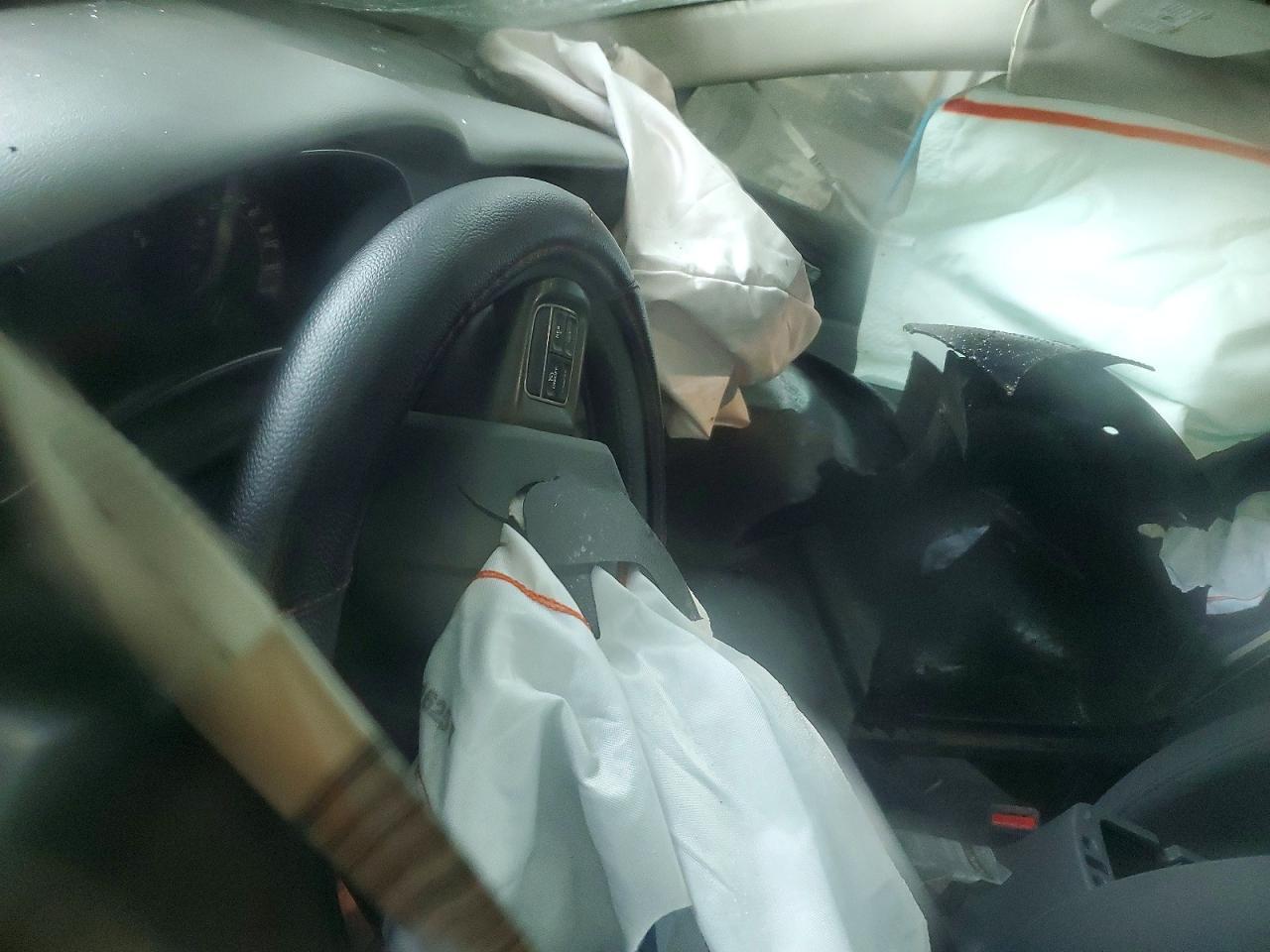 2013 Dodge Dart Sxt - zdjęcie 9