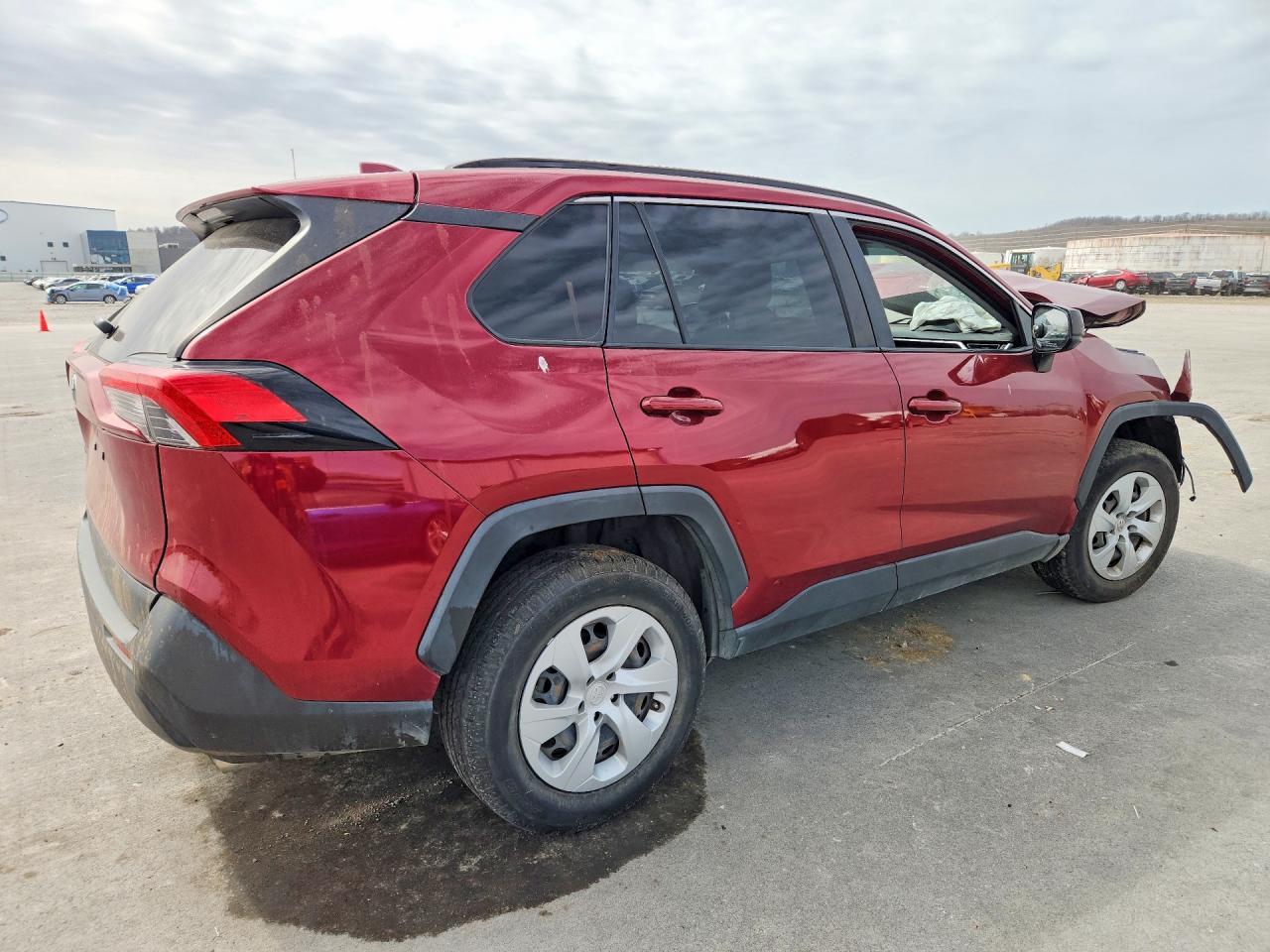 2019 Toyota Rav4 Le - zdjęcie 3