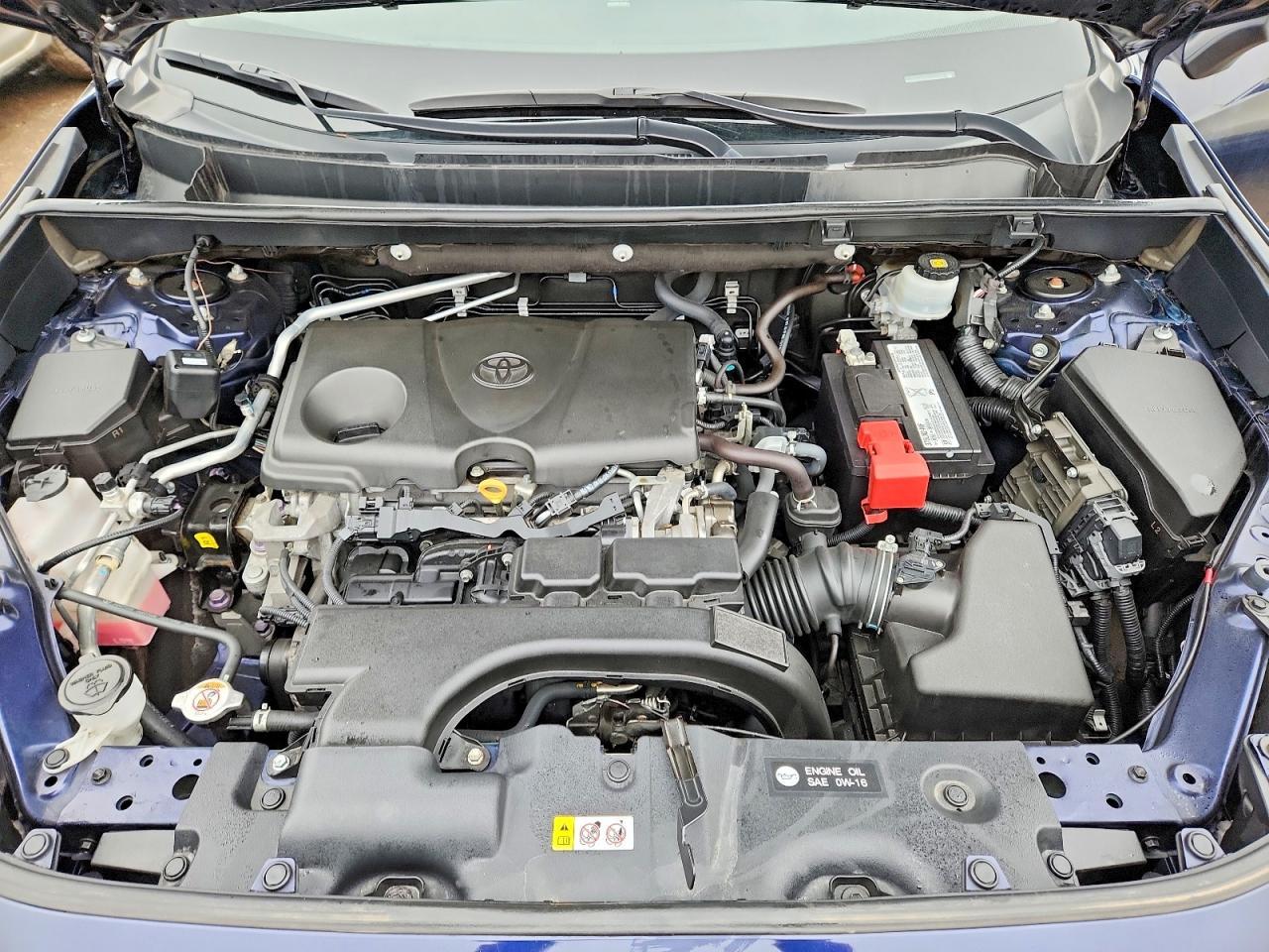 2019 Toyota Rav 4 - zdjęcie 11