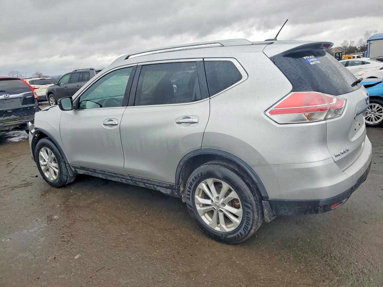 2014 Nissan Rogue Sv - zdjęcie 2