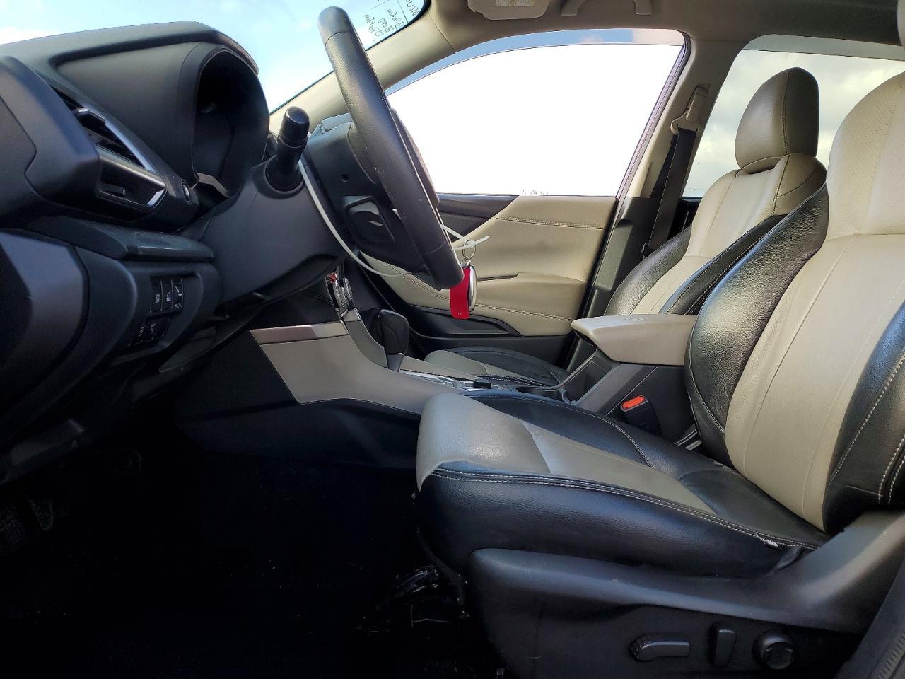 2021 Subaru Forester Premium - zdjęcie 7
