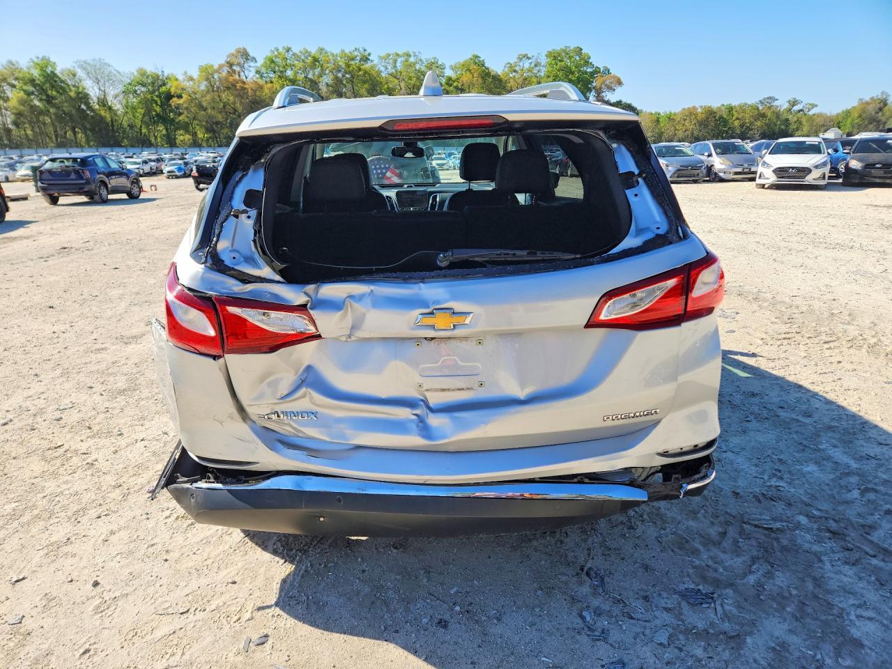 2021 Chevrolet Equinox Premier - zdjęcie 6