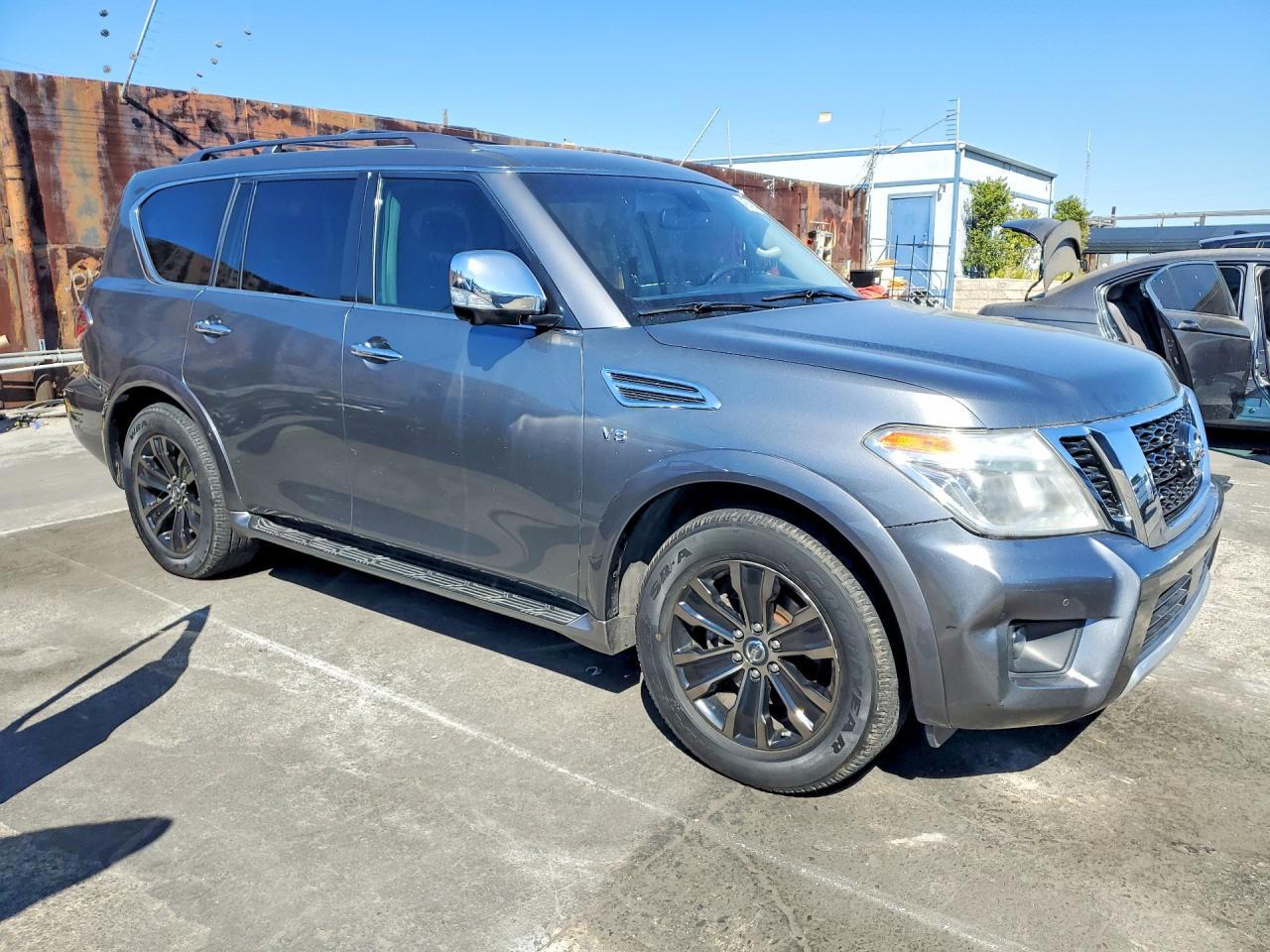 2017 Nissan Armada Platinum - zdjęcie 4