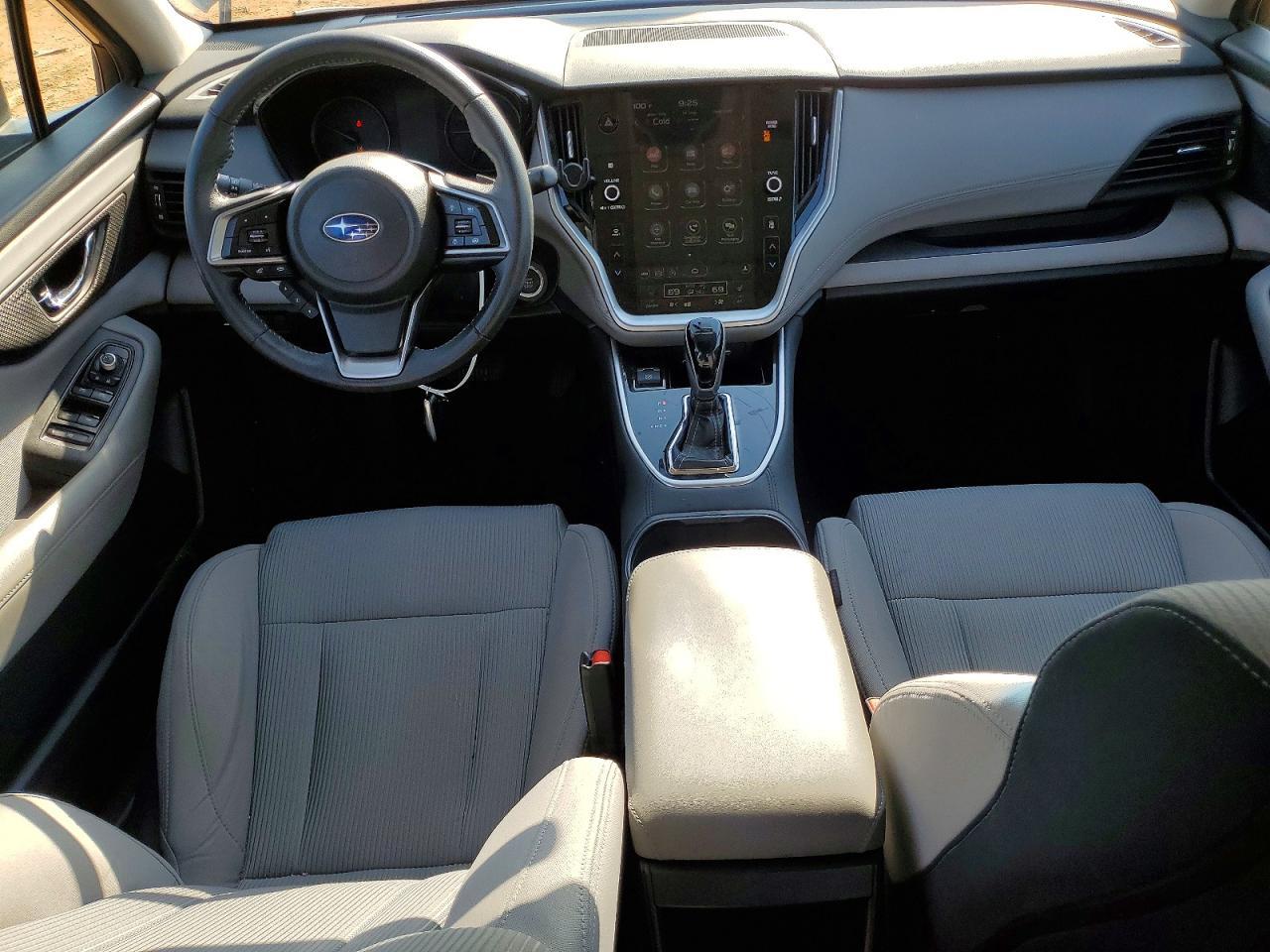 2020 Subaru Legacy Premium - zdjęcie 8