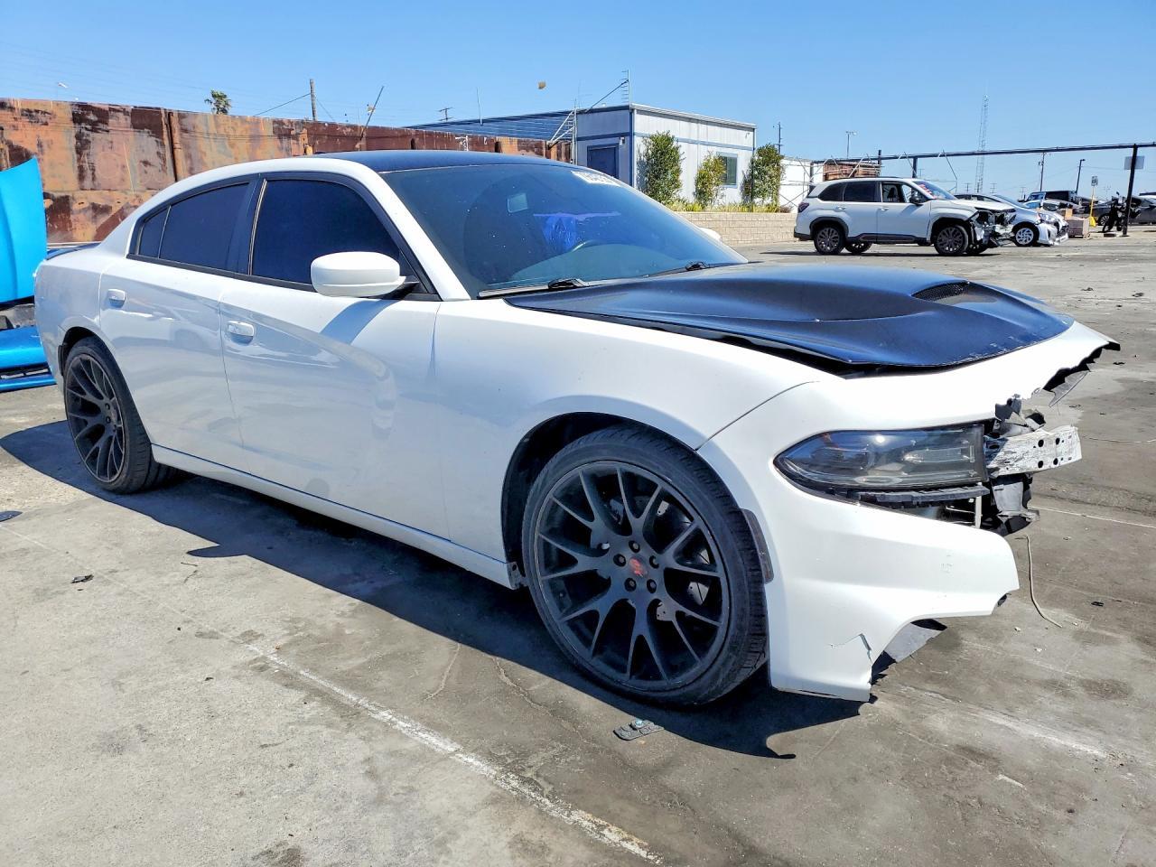 2017 Dodge Charger R - zdjęcie 4