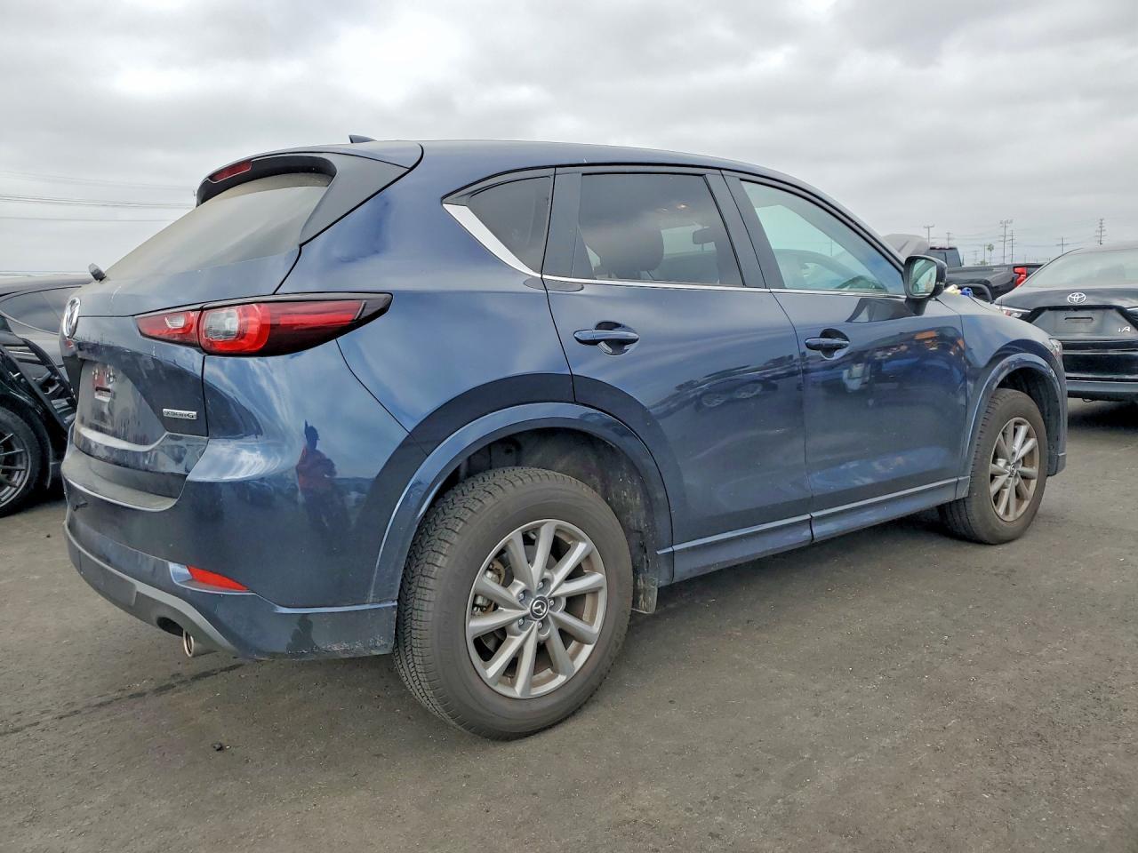 2025 Mazda Cx-5 Select - zdjęcie 3