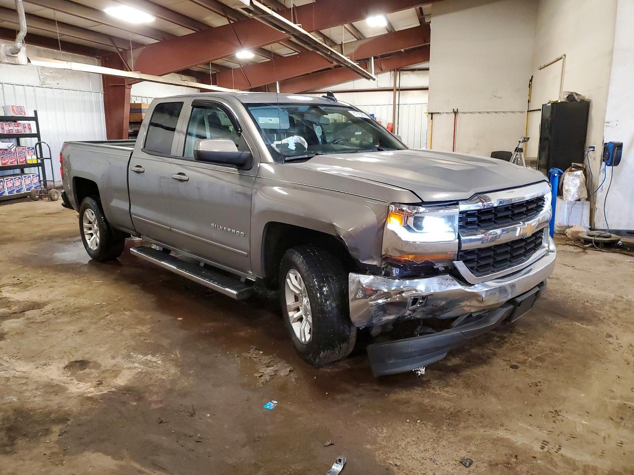 2017 Chevrolet Silverado K1500 Lt - zdjęcie 4