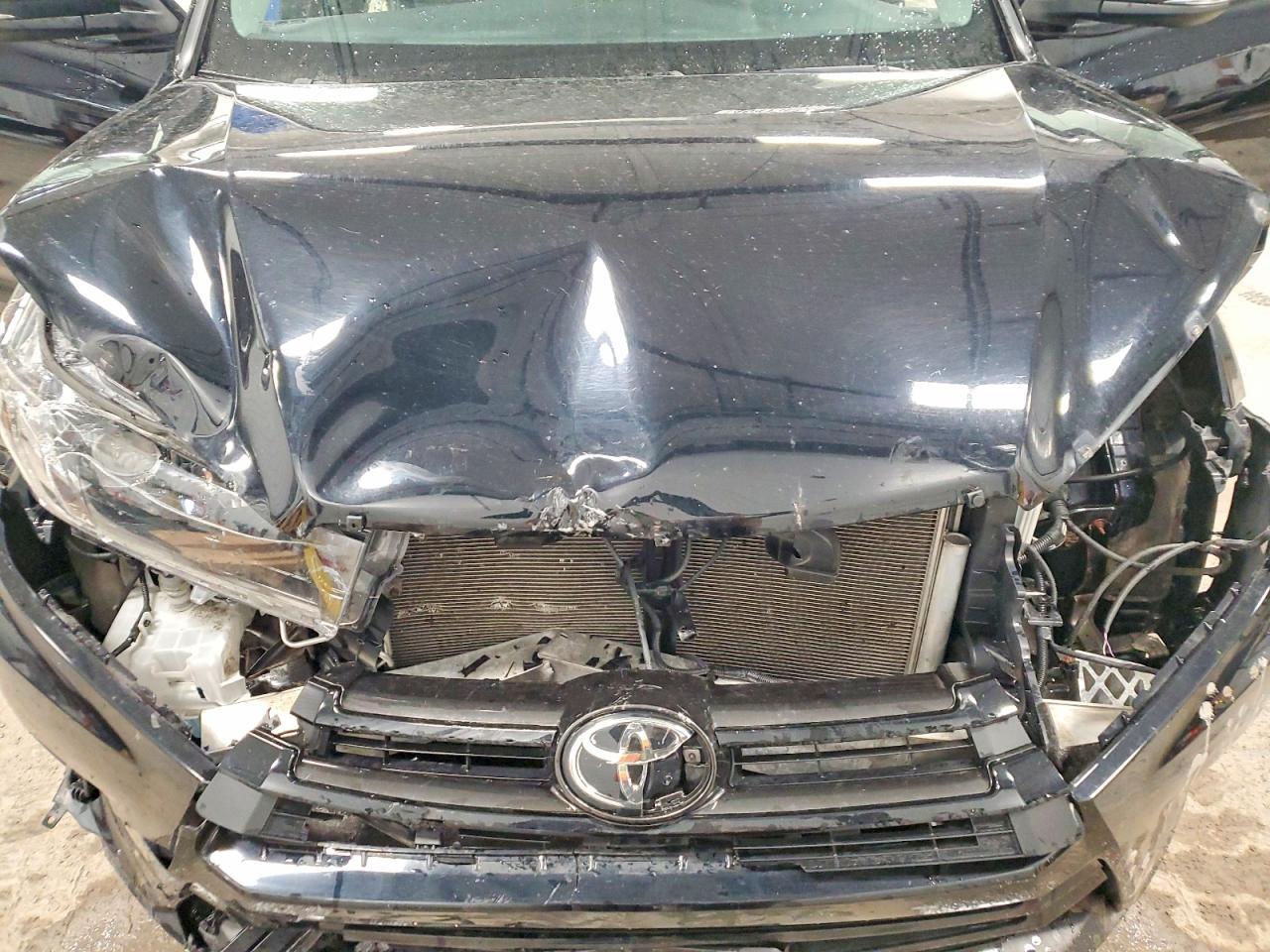 2019 Toyota Highlander Xle - zdjęcie 12