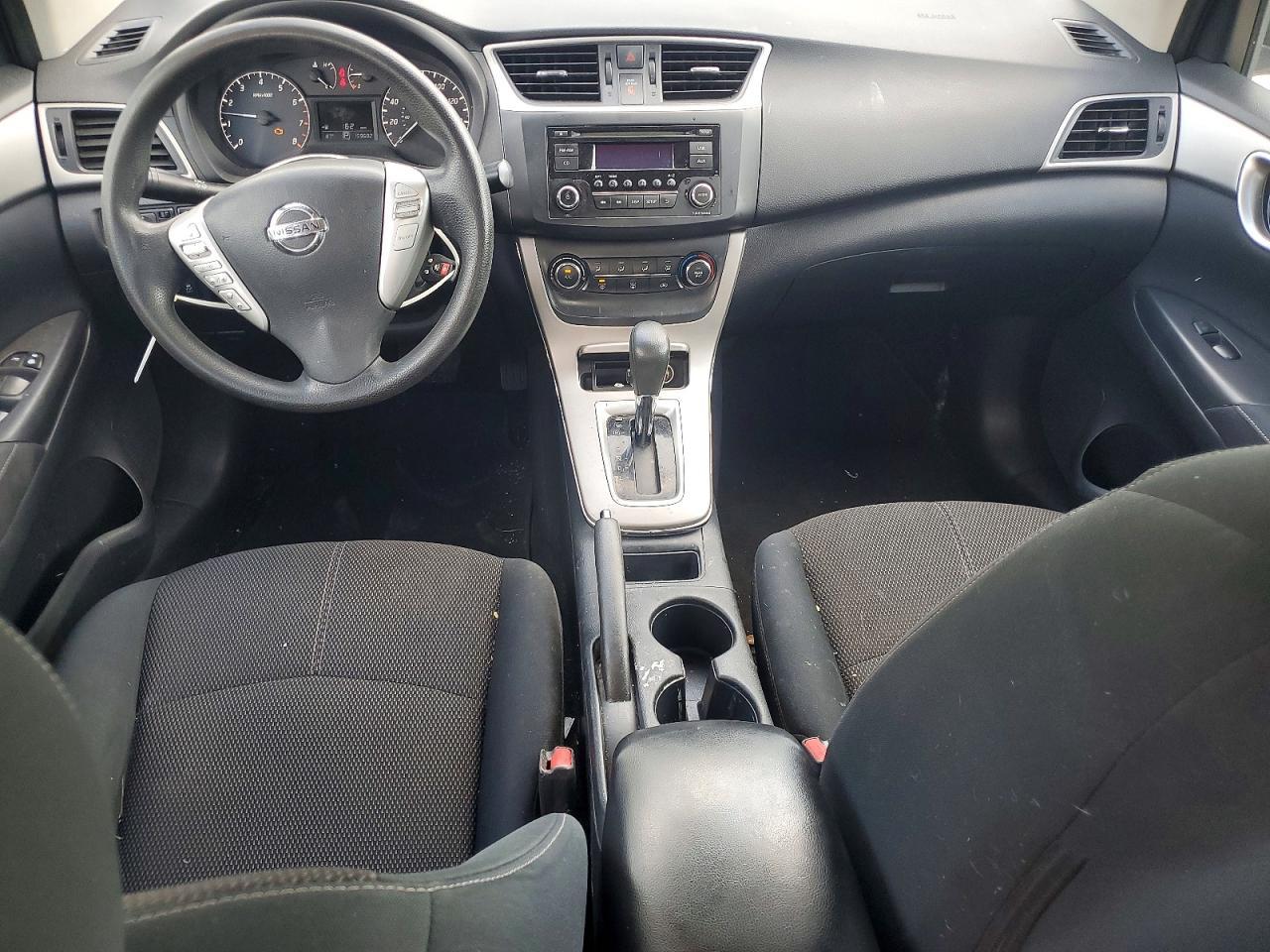 2015 Nissan Sentra S - zdjęcie 8