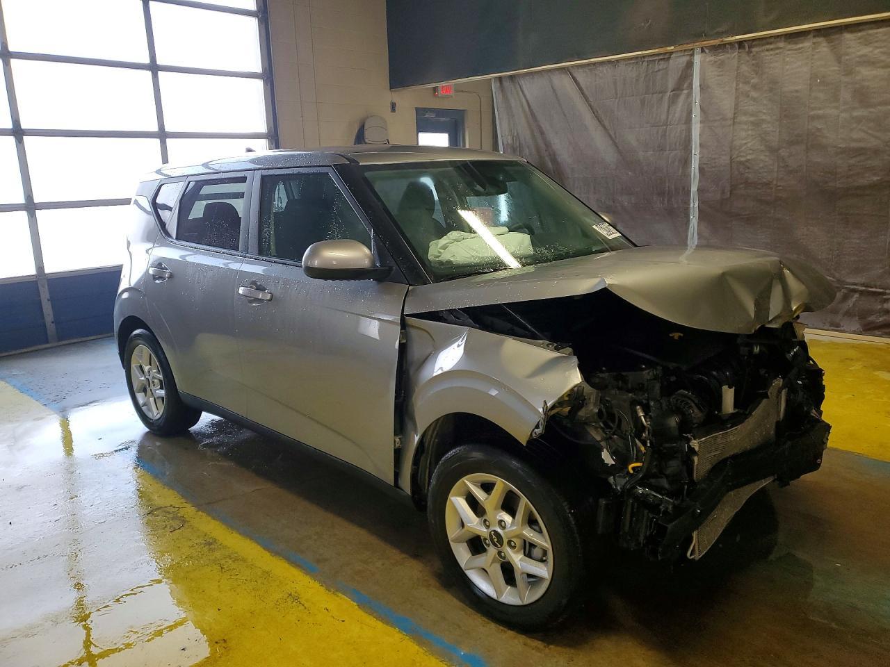 2025 Kia Soul Lx - zdjęcie 4