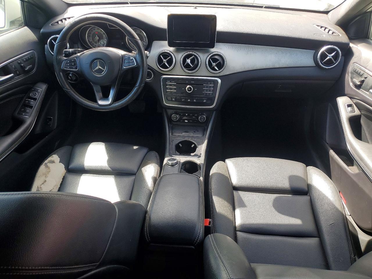 2017 Mercedes-Benz Gla 250 4Matic - zdjęcie 8