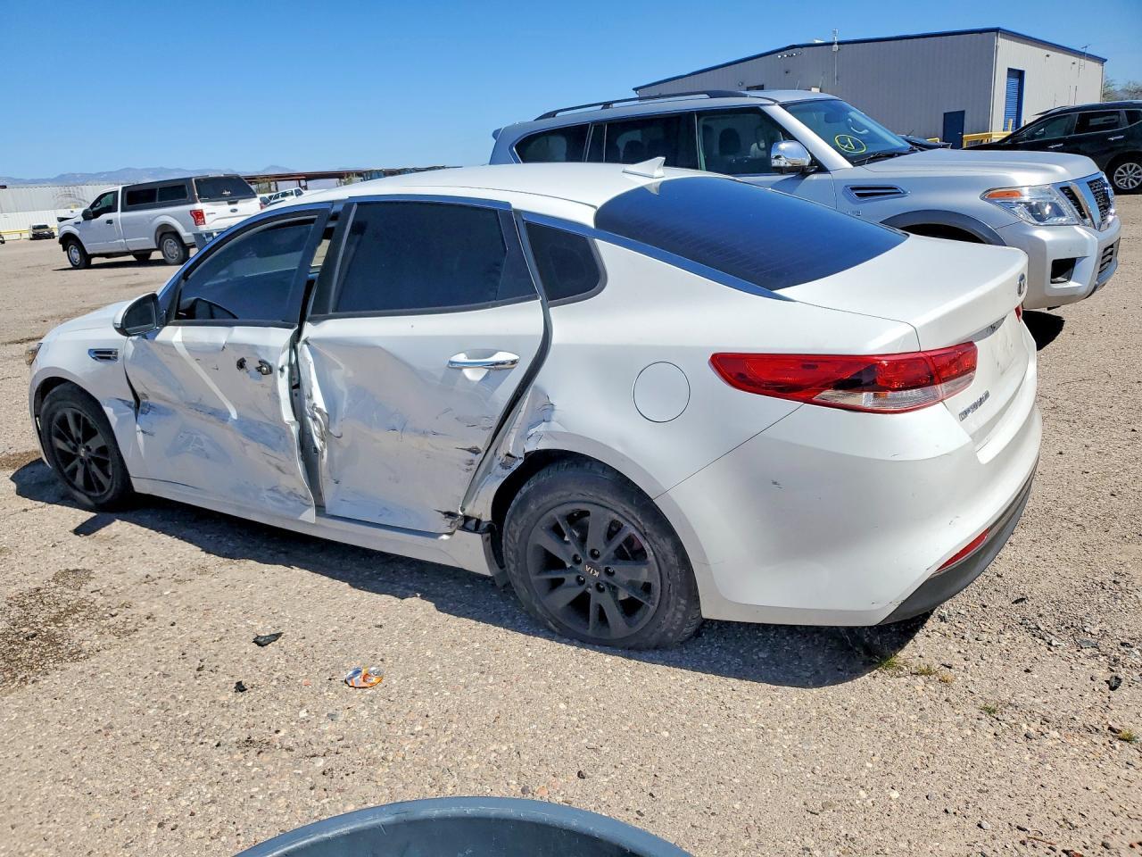 2018 Kia Optima Lx - zdjęcie 2