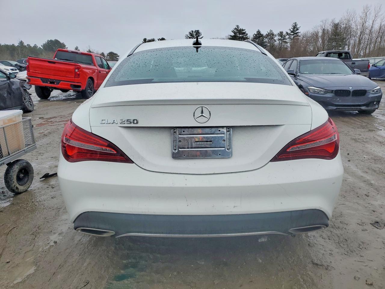 2018 Mercedes-Benz Cla 250 - zdjęcie 6