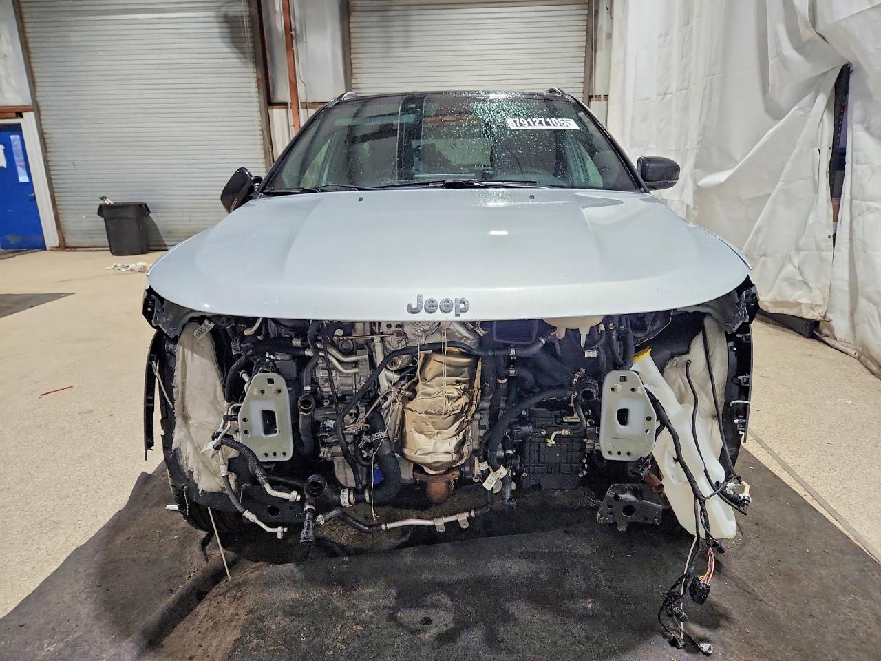 2025 Jeep Compass Limited - zdjęcie 5