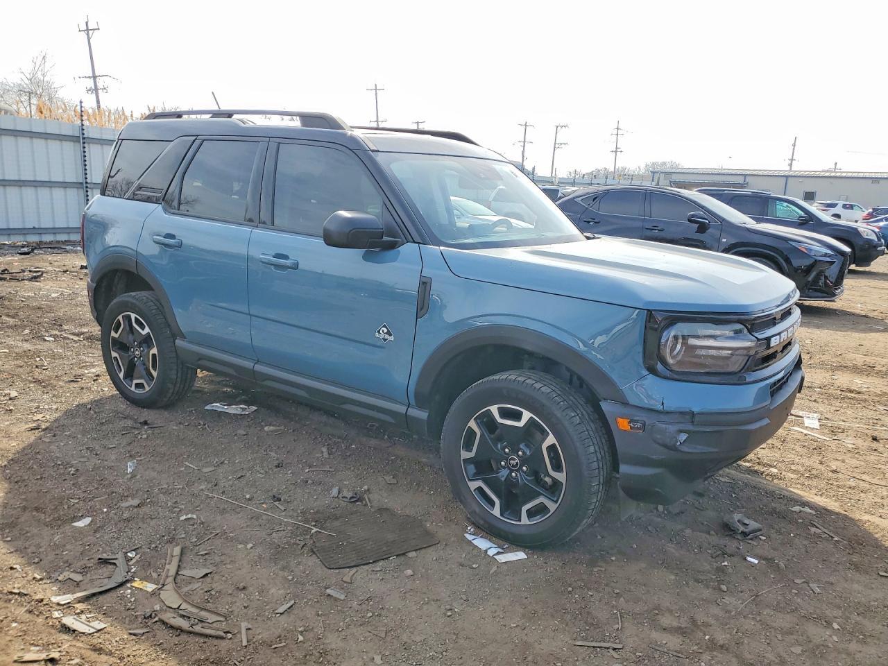 2021 Ford Bronco Sport Outer Banks - zdjęcie 4