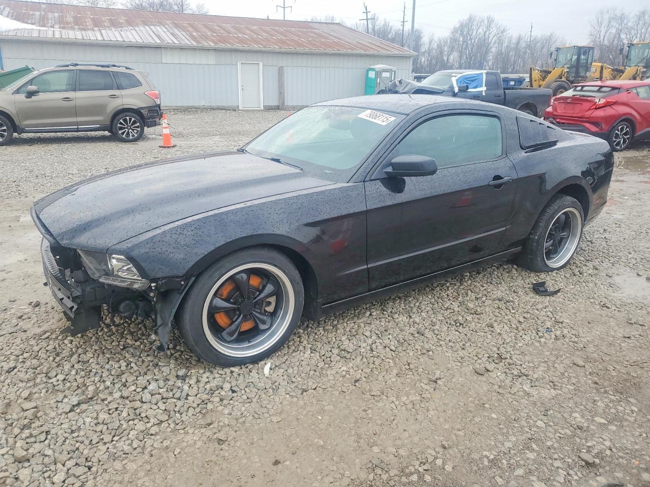 2014 Ford Mustang - zdjęcie główne