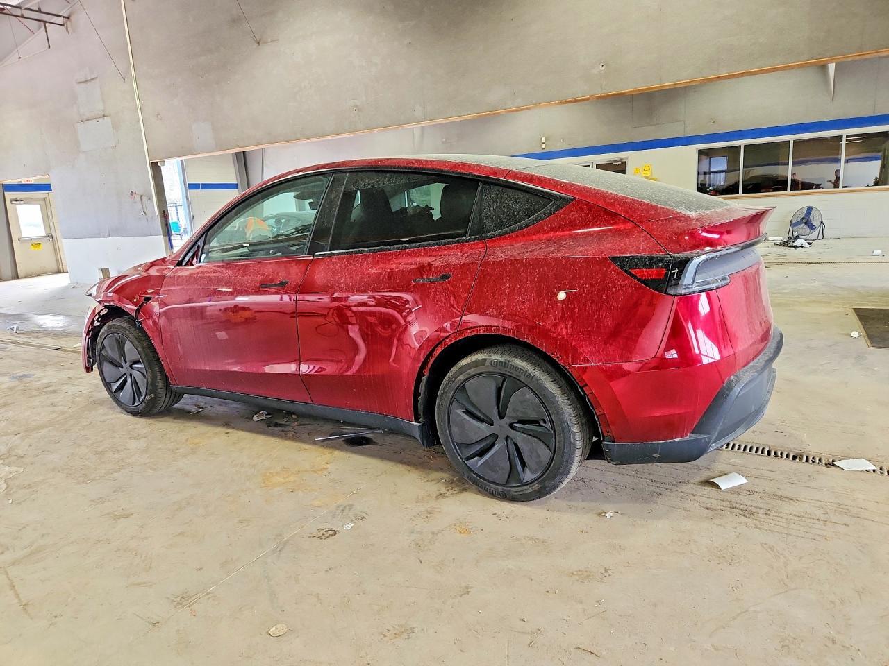 2026 Tesla Model Y - zdjęcie 2