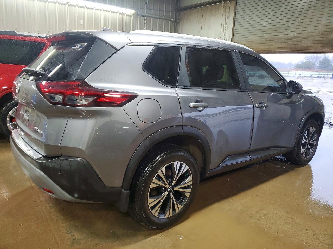 2023 Nissan Rogue Sv - zdjęcie 3