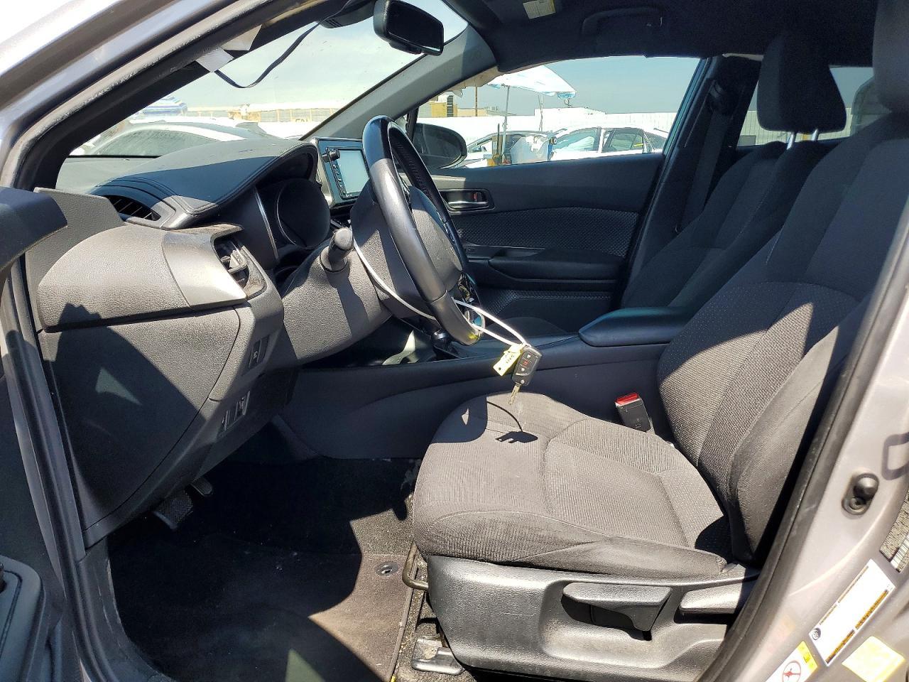 2018 Toyota C-Hr Xle - zdjęcie 7