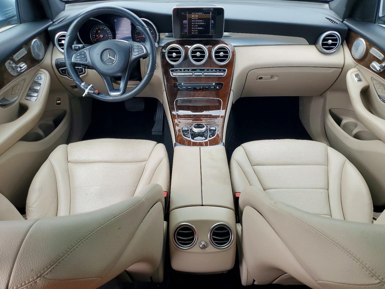 2017 Mercedes-Benz Glc 300 4Matic - zdjęcie 8