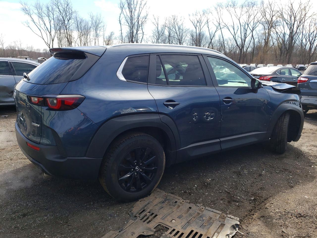 2023 Mazda Cx-50 Preferred Plus - zdjęcie 3