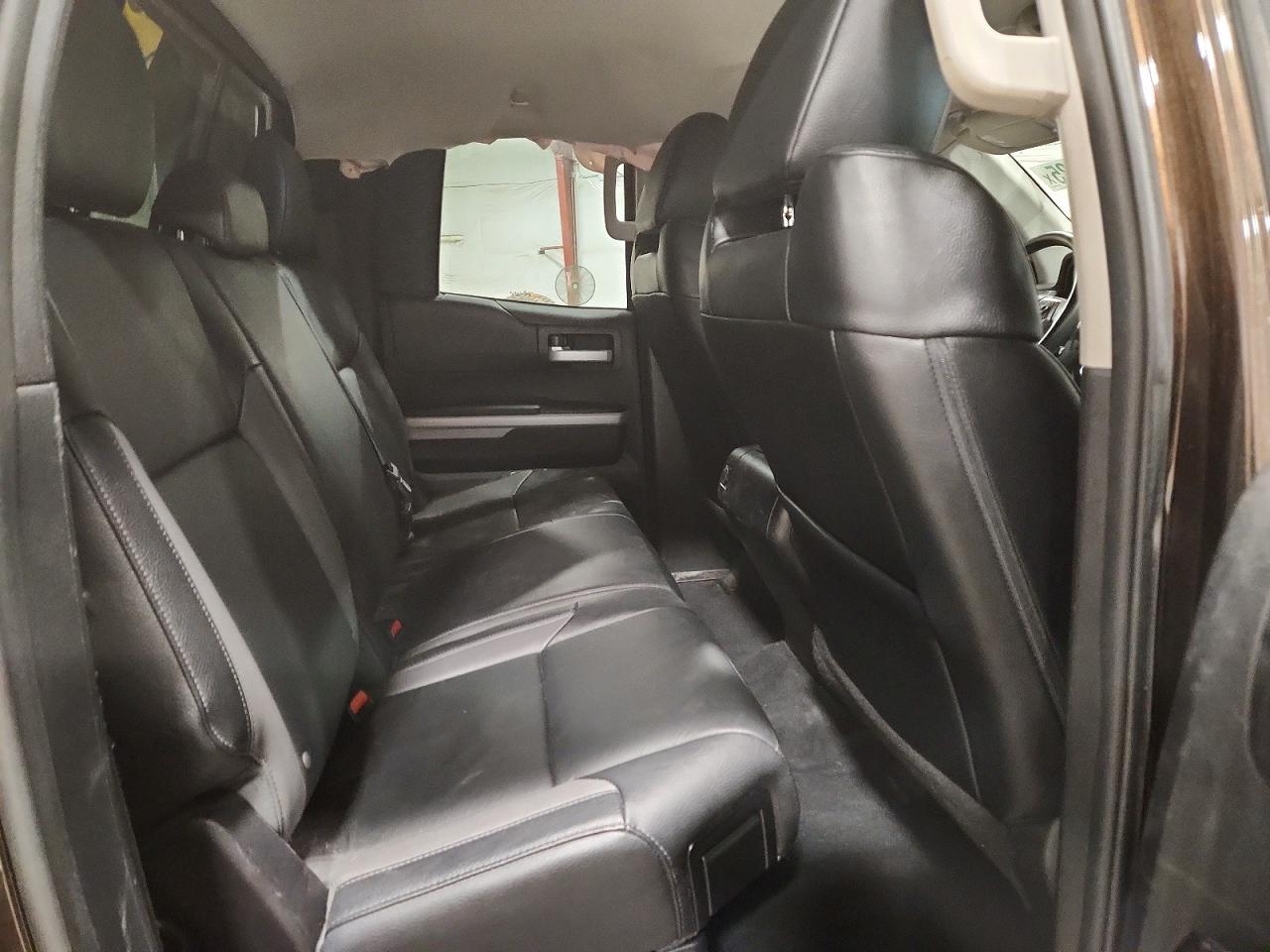 2019 Toyota Tundra Limited - zdjęcie 10