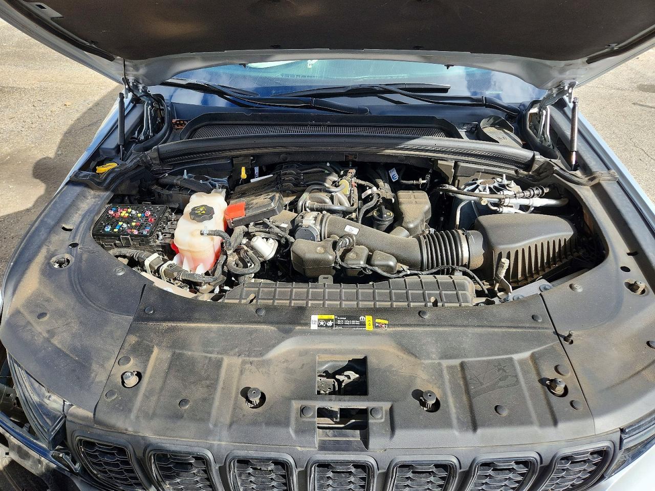 2024 Jeep Grand Cherokee L Laredo - zdjęcie 12