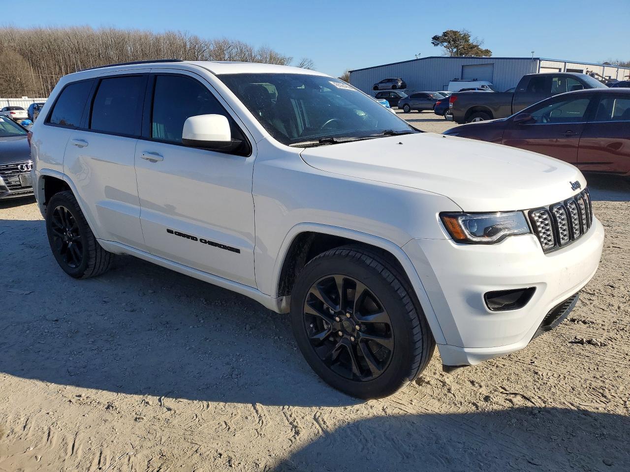 2022 Jeep Grand Cherokee 4Xe 4 - zdjęcie 4