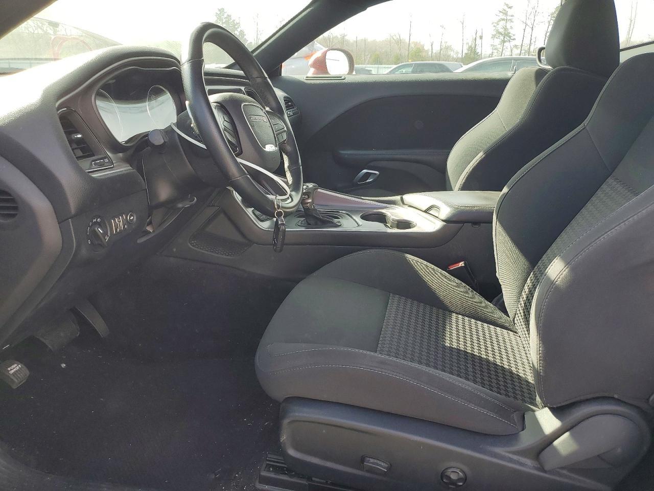 2019 Dodge Challenger Gt - zdjęcie 7