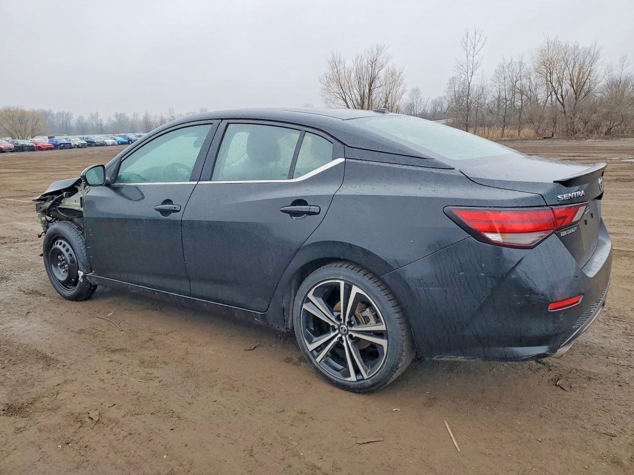 2021 Nissan Sentra Sr - zdjęcie 2