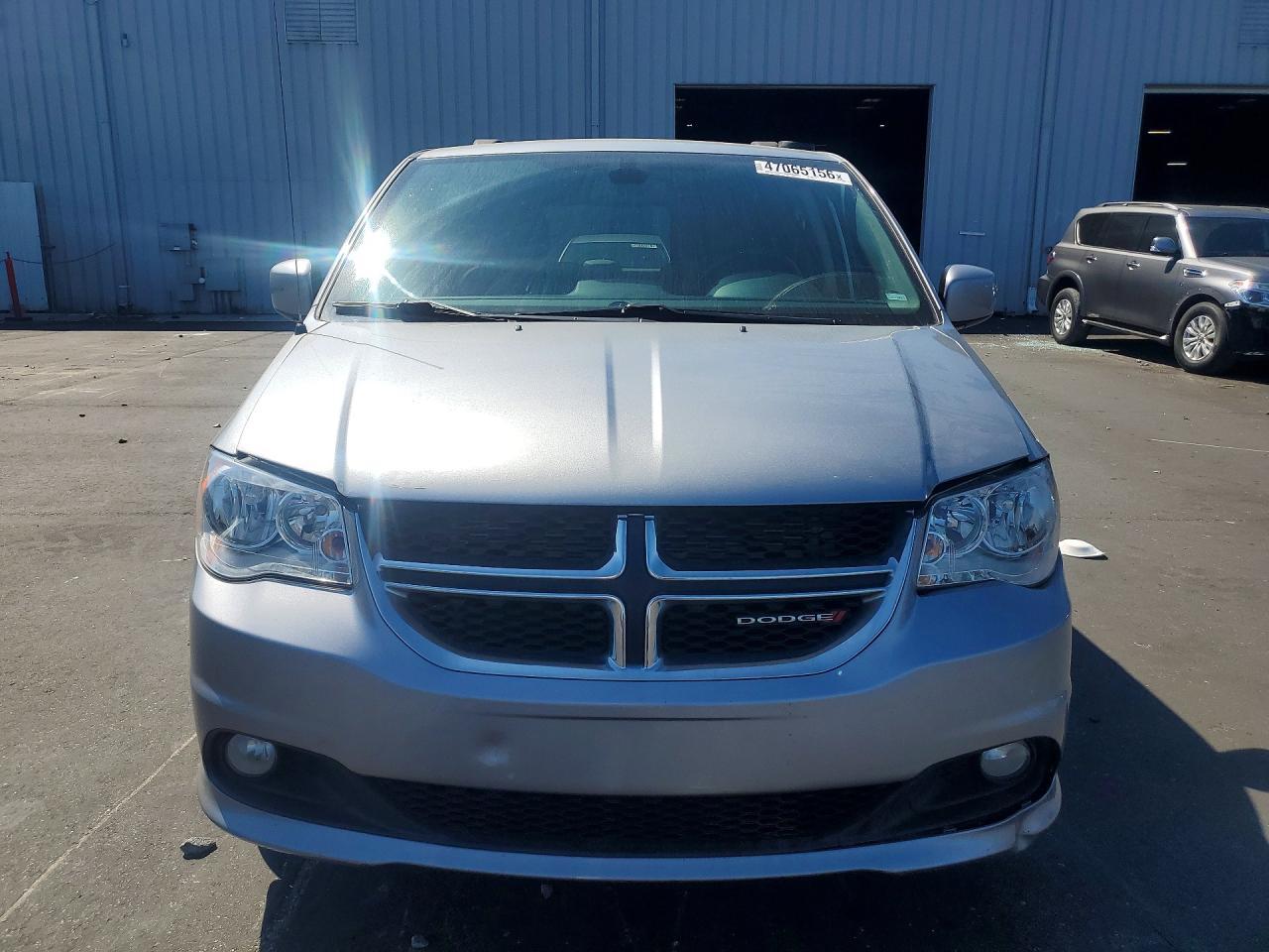 2019 Dodge Grand Caravan Sxt - zdjęcie 5