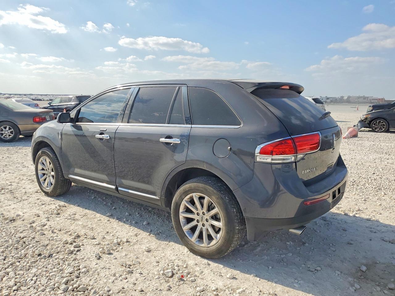 2014 Lincoln Townhouse Mkx - zdjęcie 2