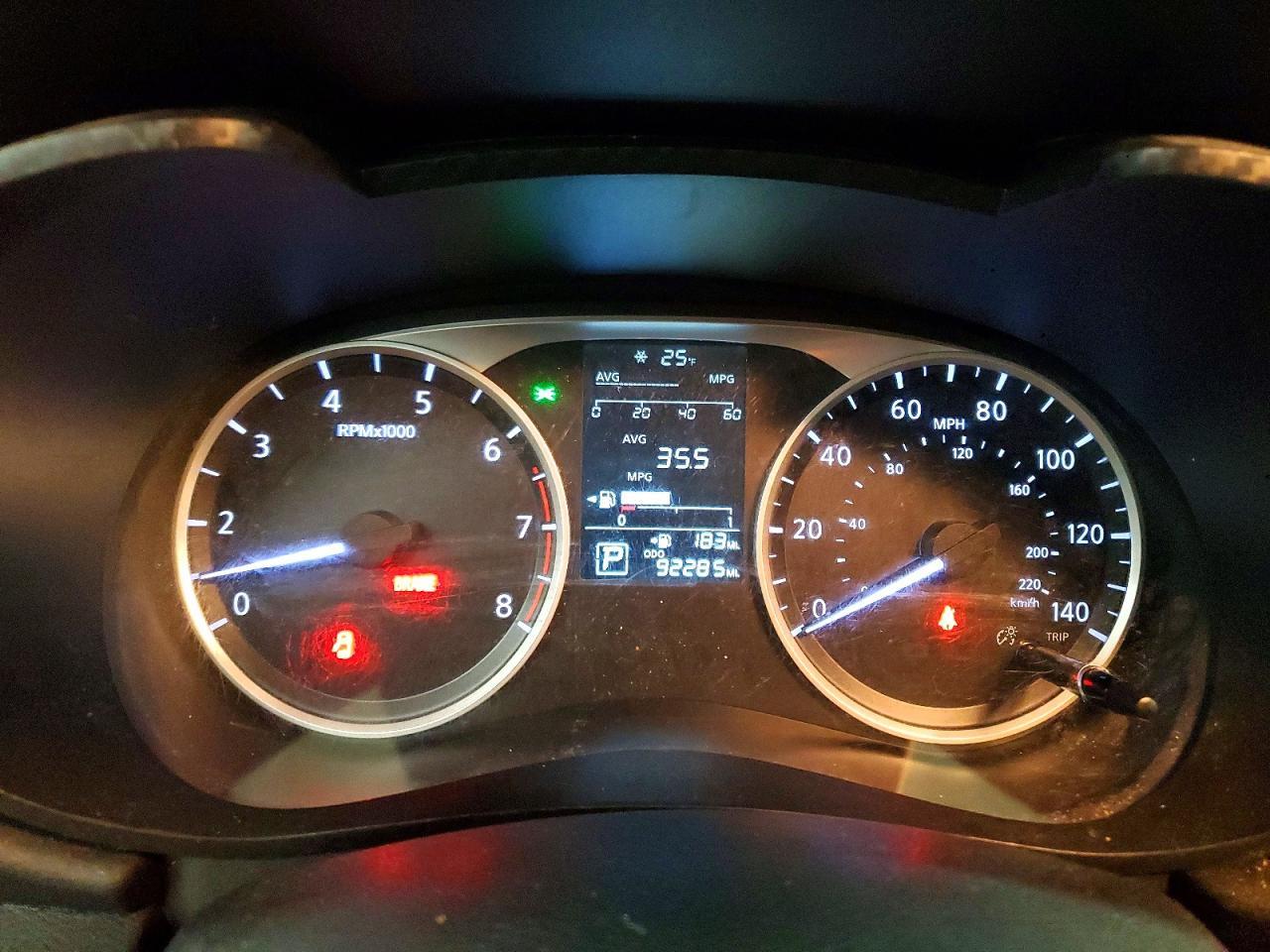 2023 Nissan Versa S - zdjęcie 9