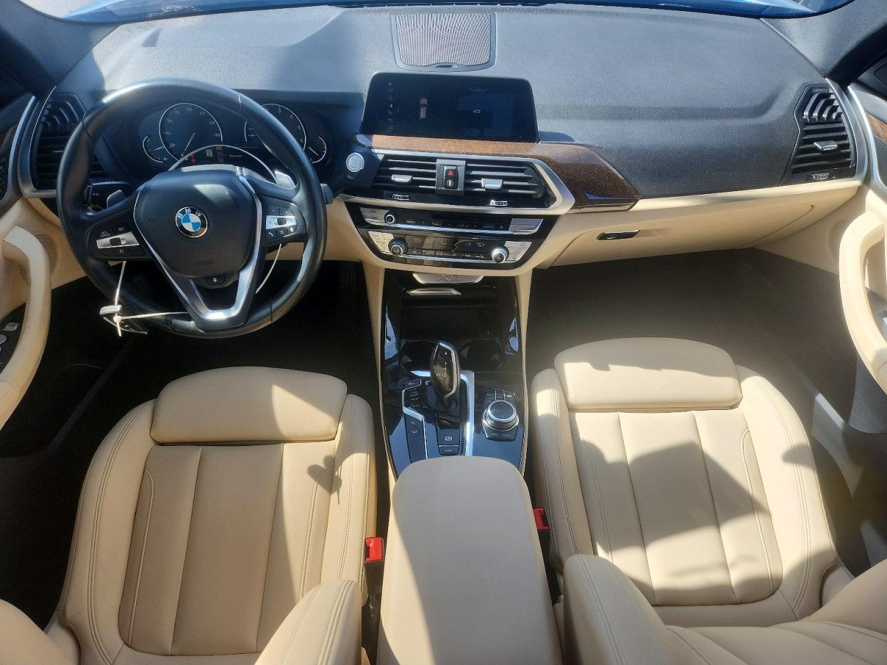 2021 BMW X3 xDrive30I - zdjęcie 8