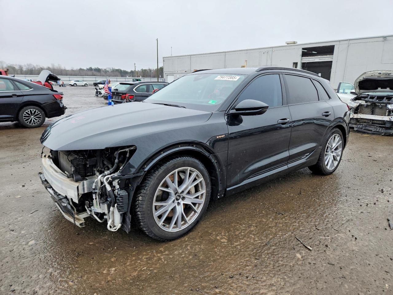 2021 Audi E-Tron Prestige - zdjęcie główne
