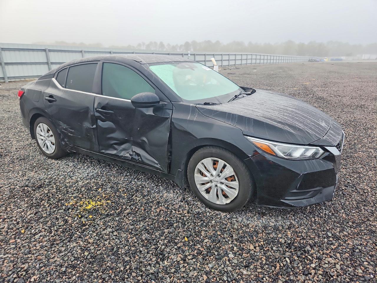 2020 Nissan Sentra S - zdjęcie 4