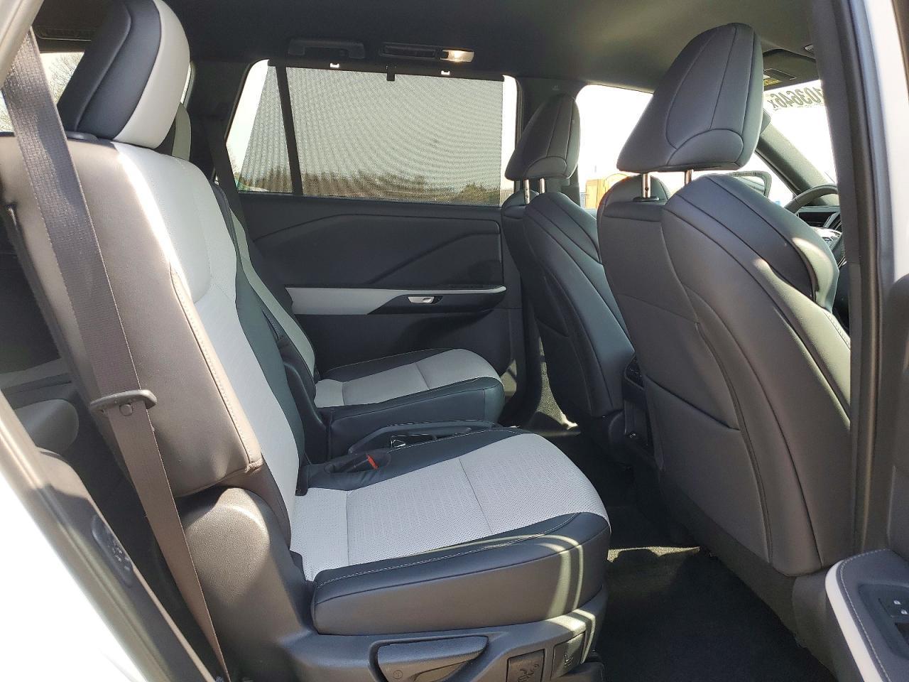 2024 Lexus Tx 500H F Sport Performance Premium - zdjęcie 11