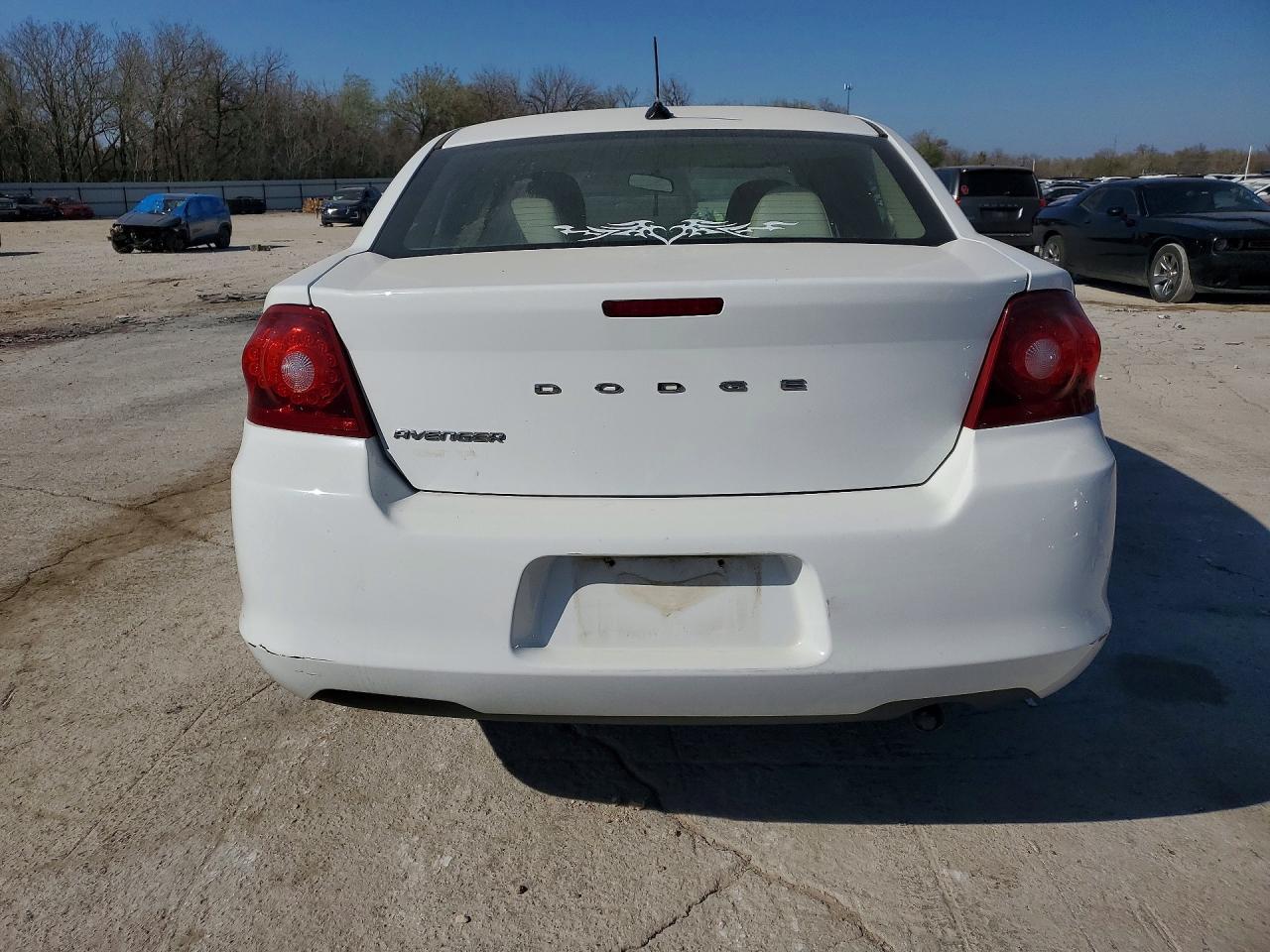 2014 Dodge Avenger Se - zdjęcie 6