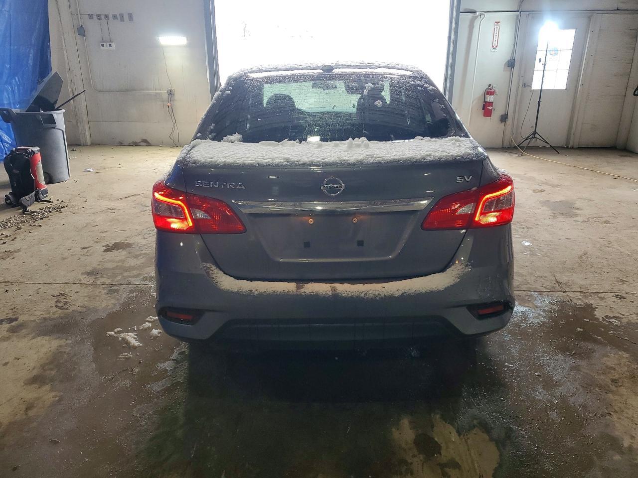 2019 Nissan Sentra Sv - zdjęcie 6