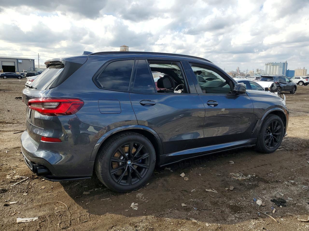 2020 BMW X5 xDrive40I - zdjęcie 3