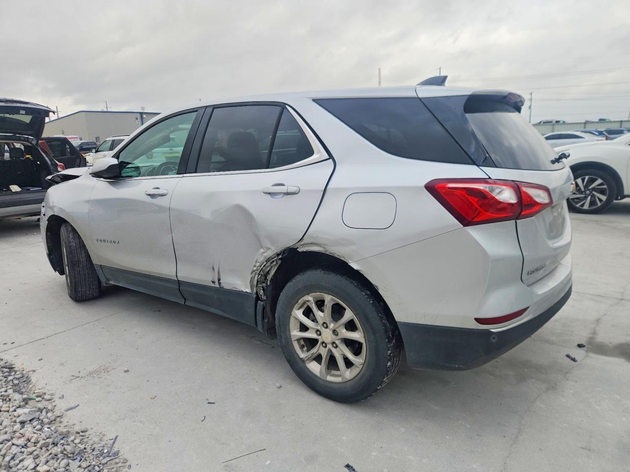 2020 Chevrolet Equinox Lt - zdjęcie 2